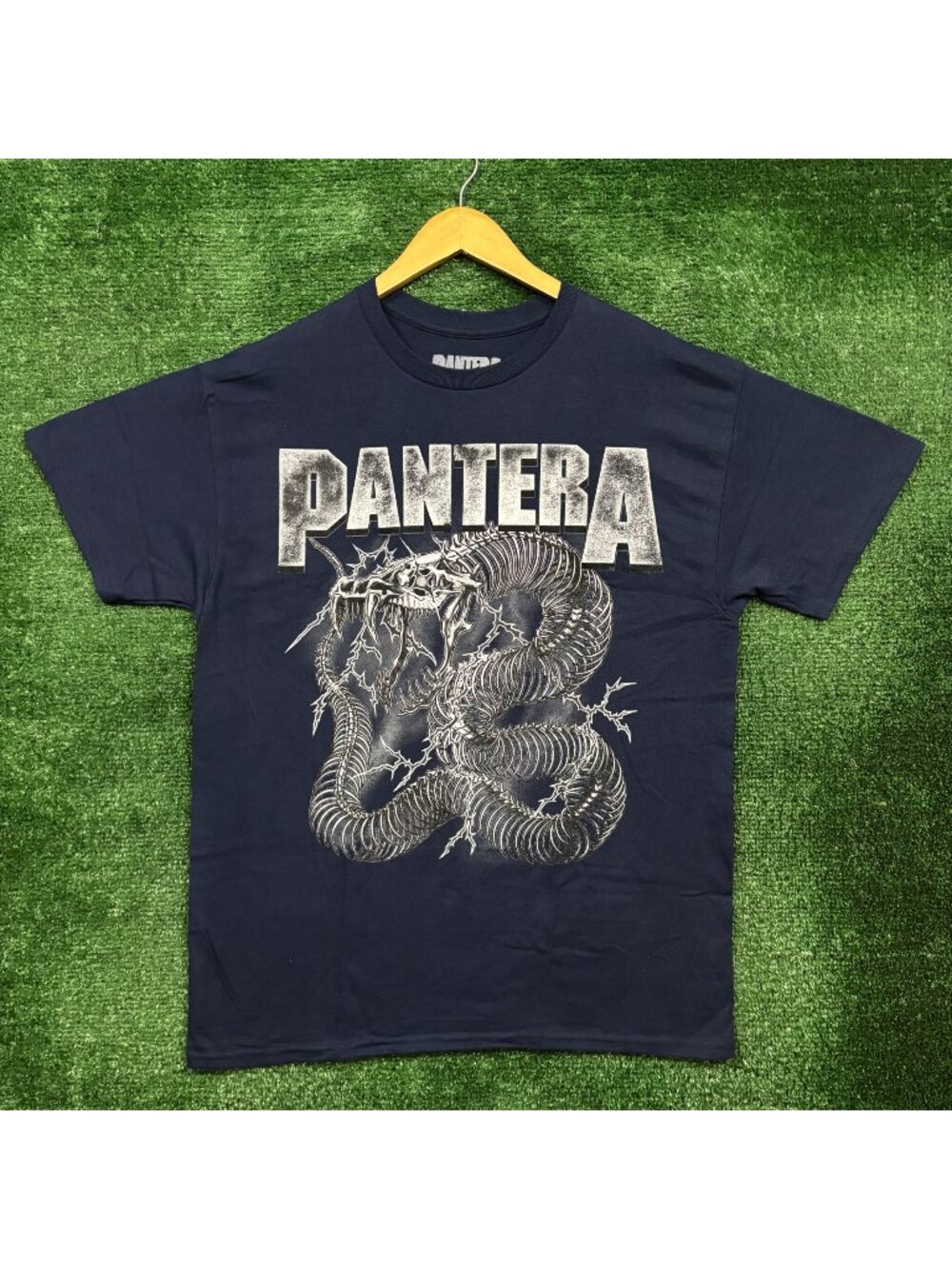 Pantera Skeletal Snake Thrash Metal Band T-Shirt Size Large